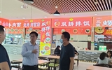 副校長深入食堂檢查指導，護航新生就餐“第一餐”